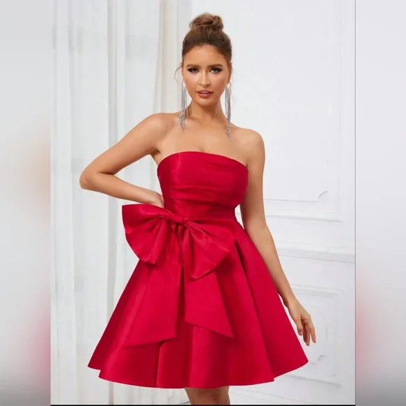 Shein Belle [S] Well-Fitted Wedding Dress - Picture 7 of 9